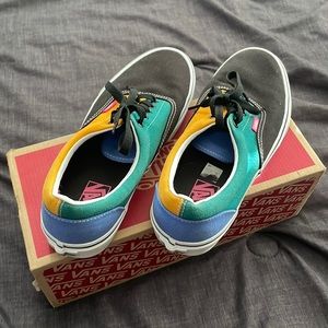Off the Wall Vans shoes..!!